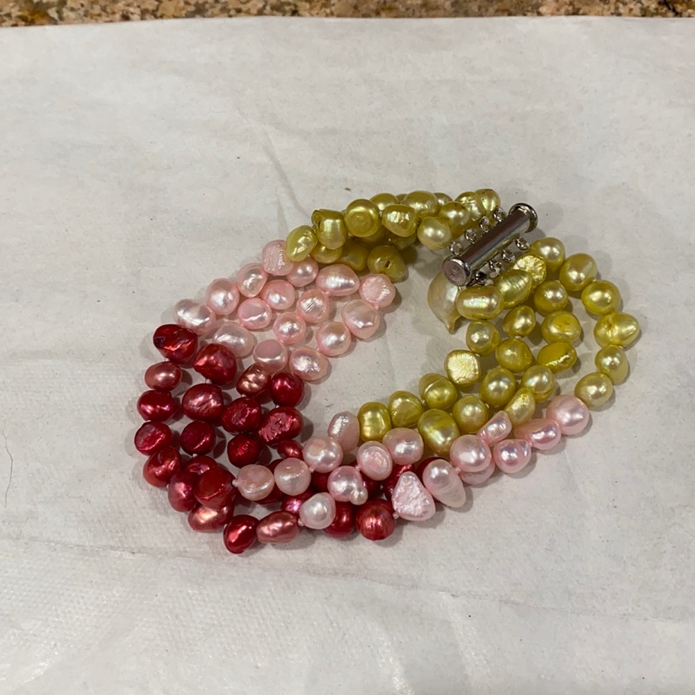 Dolma Freshwater Pearl Bracelet